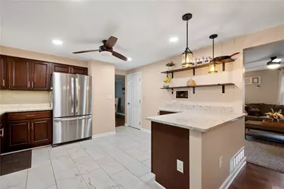 5865 Irishtown Rd, Bethel Park, PA 15102 - Photo 7