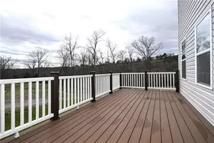 212 Creekside Dr, Oakdale, PA 15071 - Photo 33