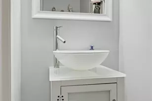 128 Darnley, Moon/Crescent Twp, PA 15108 - Photo 21