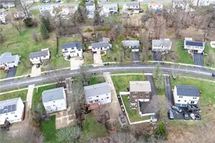 128 Darnley, Moon/Crescent Twp, PA 15108 - Photo 39