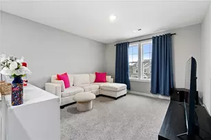 2013 Field Stone Dr, South Fayette, PA 15057 - Photo 15