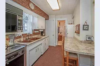 434 E 7th Ave, Tarentum, PA 15084 - Photo 9