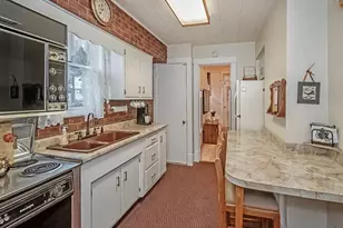 434 E 7th Ave, Tarentum, PA 15084 - Photo 9