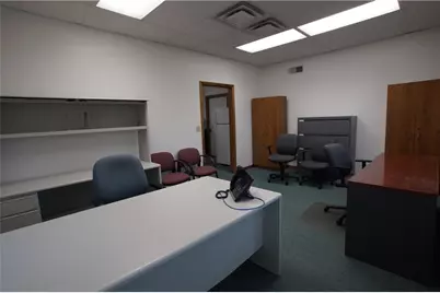 766 E Pittsburgh Street, Greensburg, PA 15601 - Photo 7