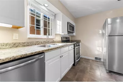 409 Sunset Dr, Pittsburgh, PA 15228 - Photo 15