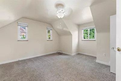 409 Sunset Dr, Pittsburgh, PA 15228 - Photo 23