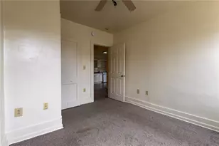 832 Broadway Ave, McKees Rocks, PA 15136 - Photo 13