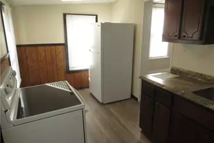 327 W Brady St, Butler, PA 16001 - Photo 5