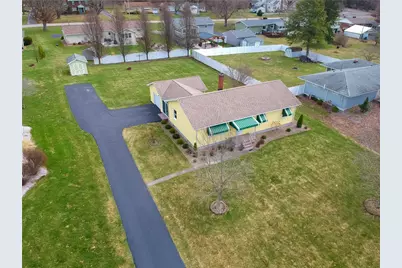 3022 Spring Garden Ave, Neshannock Township, PA 16105 - Photo 3