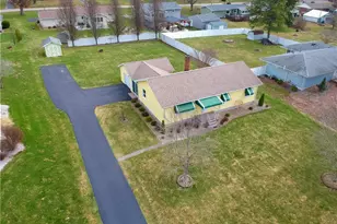 3022 Spring Garden Ave, Neshannock Township, PA 16105 - Photo 3