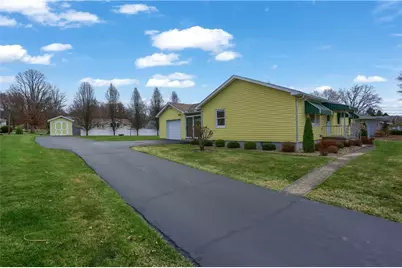 3022 Spring Garden Ave, Neshannock Township, PA 16105 - Photo 7