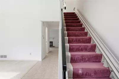 1605 Calico Ct, Bethel Park, PA 15102 - Photo 3