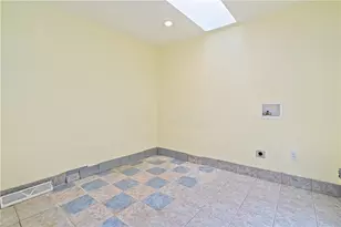 1302 Rankin Rd, White Oak, PA 15131 - Photo 13