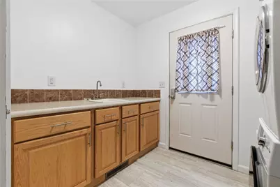 4901 40th Ave, New Brighton, PA 15066 - Photo 17