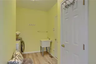 2030 Stillwater Ln, Mt Pleasant Twp, PA 15057 - Photo 23