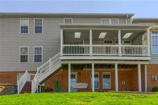 2030 Stillwater Ln, Mt Pleasant Twp, PA 15057 - Photo 17