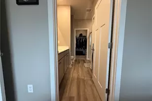 204 Hanover Ln, Meadowlands, PA 15301 - Photo 13