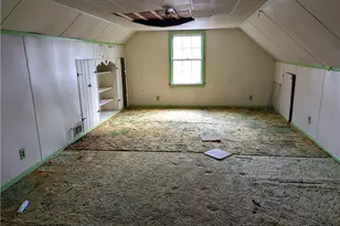 2139 Northwest Dr, North Huntingdon, PA 15642 - Photo 19