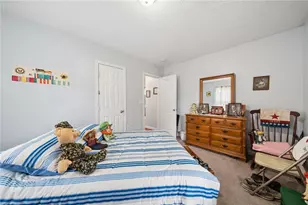 605 W Grant St, Houston, PA 15342 - Photo 19