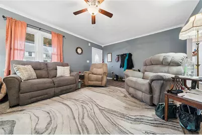 605 W Grant St, Houston, PA 15342 - Photo 5