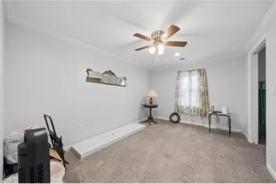 605 W Grant St, Houston, PA 15342 - Photo 23