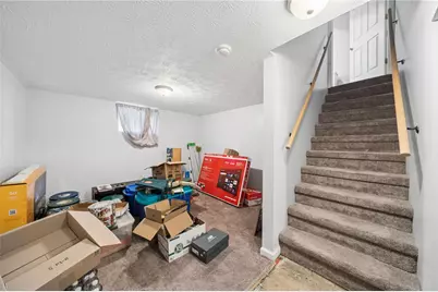 605 W Grant St, Houston, PA 15342 - Photo 27