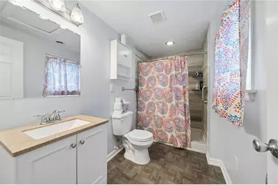 605 W Grant St, Houston, PA 15342 - Photo 25