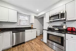 605 W Grant St, Houston, PA 15342 - Photo 13