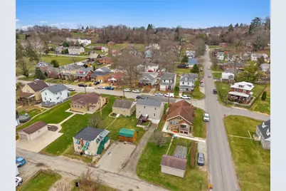 605 W Grant St, Houston, PA 15342 - Photo 39