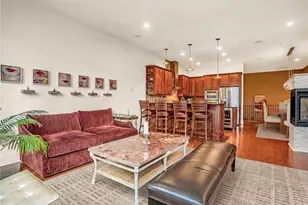 301 Fifth Ave, Downtown Pgh, PA 15222 - Photo 5