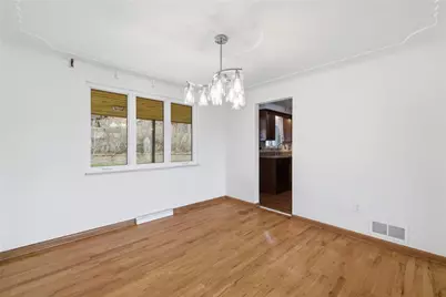 1318 Cathell Rd, Pittsburgh, PA 15236 - Photo 11