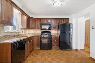 1318 Cathell Rd, Pittsburgh, PA 15236 - Photo 13