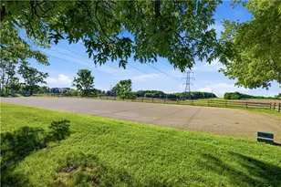 121 Brewer Rd, Clinton Township, PA 16056 - Photo 7