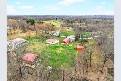 772 Foxwood Rd., Big Beaver, PA 16141 - Photo 3