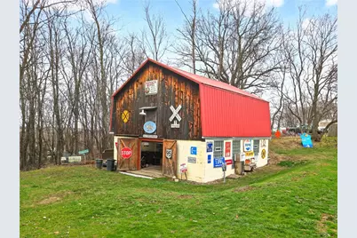 772 Foxwood Rd., Big Beaver, PA 16141 - Photo 13