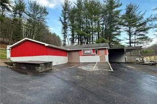 5244 Greensburg Rd, Washington Township, PA 15613 - Photo 5