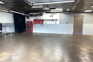 5244 Greensburg Rd, Washington Township, PA 15613 - Photo 11