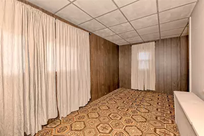 229 S 5th St, Youngwood, PA 15697 - Photo 5