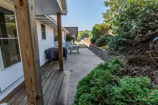 137 Mellingertown Rd, Mount Pleasant Township, PA 15666 - Photo 11