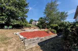 137 Mellingertown Rd, Mount Pleasant Township, PA 15666 - Photo 9