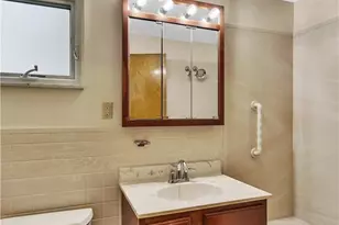 221 Sharon Dr, Pittsburgh, PA 15221 - Photo 21