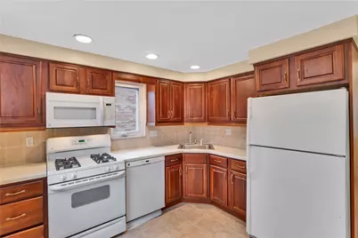 221 Sharon Drive, Pittsburgh, PA 15221 - Photo 17