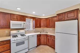 221 Sharon Dr, Pittsburgh, PA 15221 - Photo 17