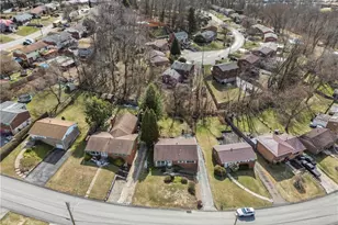 117 Nassau Dr, Pittsburgh, PA 15239 - Photo 25