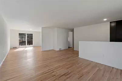117 Nassau Dr, Pittsburgh, PA 15239 - Photo 3