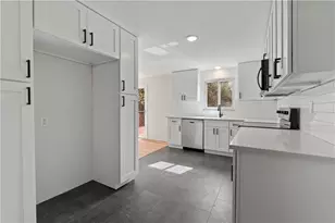 117 Nassau Dr, Pittsburgh, PA 15239 - Photo 9