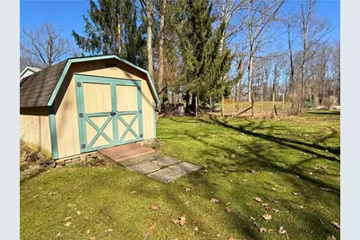 507 N Liberty Road, Liberty Township, PA 16127 - Photo 9