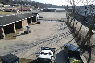 588 W High St - 118 School Dr, Franklin Township, PA 15370 - Photo 35