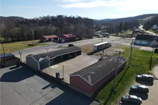 588 W High St - 118 School Dr, Franklin Township, PA 15370 - Photo 11