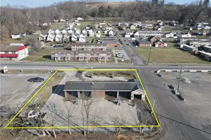 588 W High St - 118 School Dr, Franklin Township, PA 15370 - Photo 21